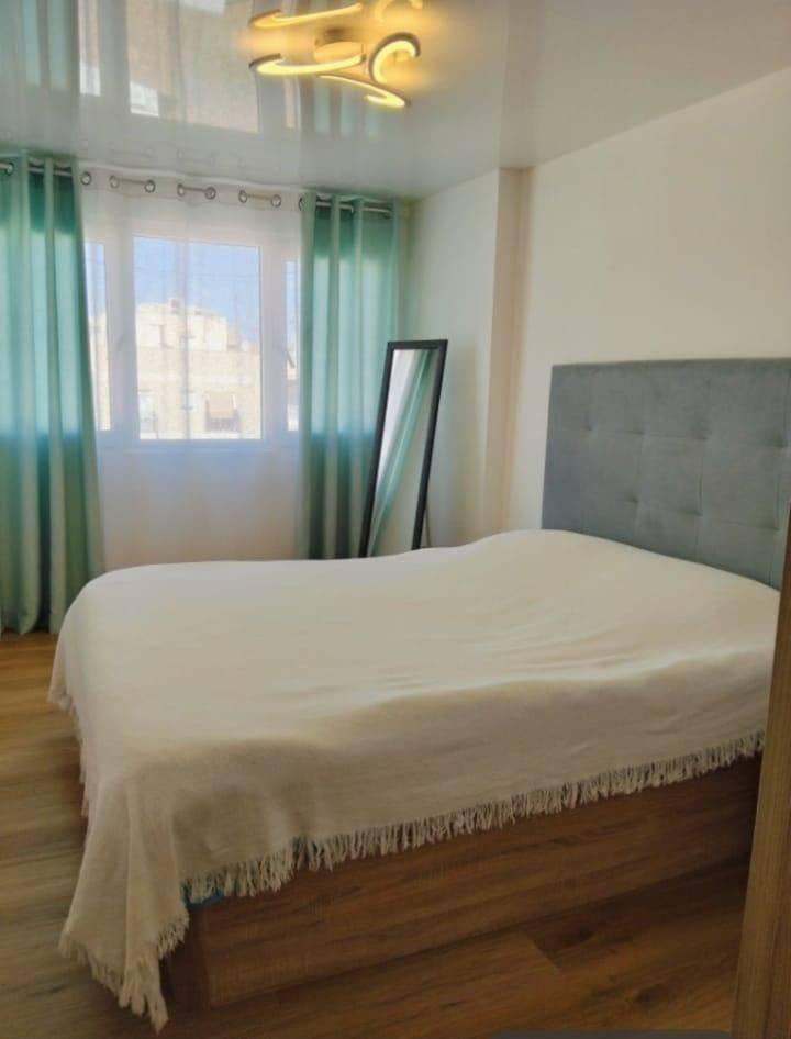 ShowFeedImage Apartment – Middle Floor Apartment in Alicante City