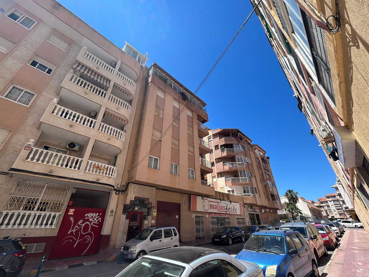 ShowFeedImage Apartment – Top Floor Apartment in Torrevieja