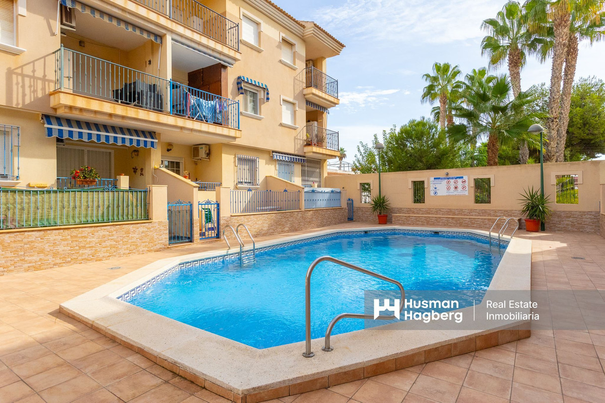 ShowFeedImage Apartment – Middle Floor Apartment in Los Alcazares