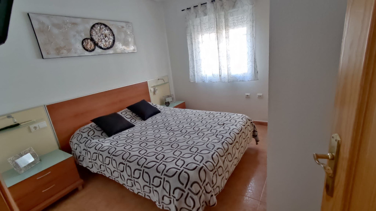 ShowFeedImage Apartment – Middle Floor Apartment in Los Alcazares