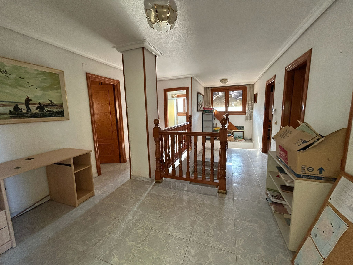 House – Detached Villa in Orihuela