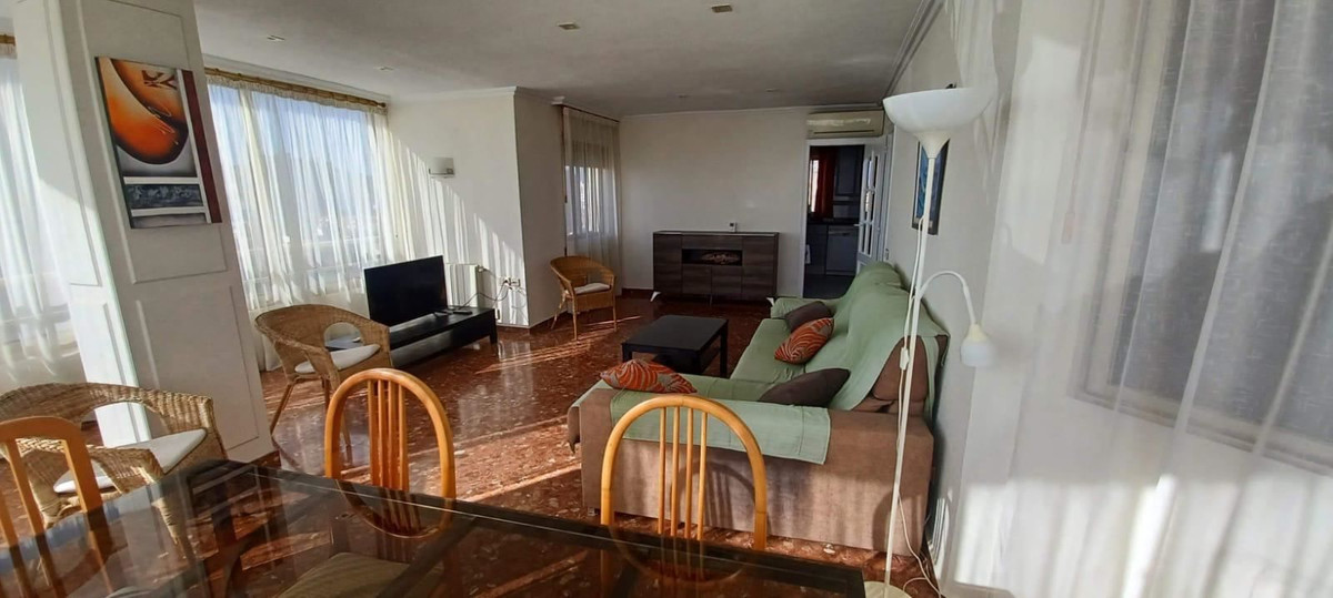 ShowFeedImage Apartment – Middle Floor Apartment in San Juan de Alicante