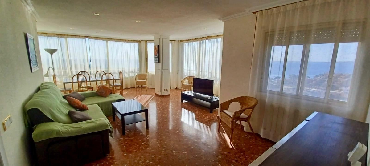 ShowFeedImage Apartment – Middle Floor Apartment in San Juan de Alicante