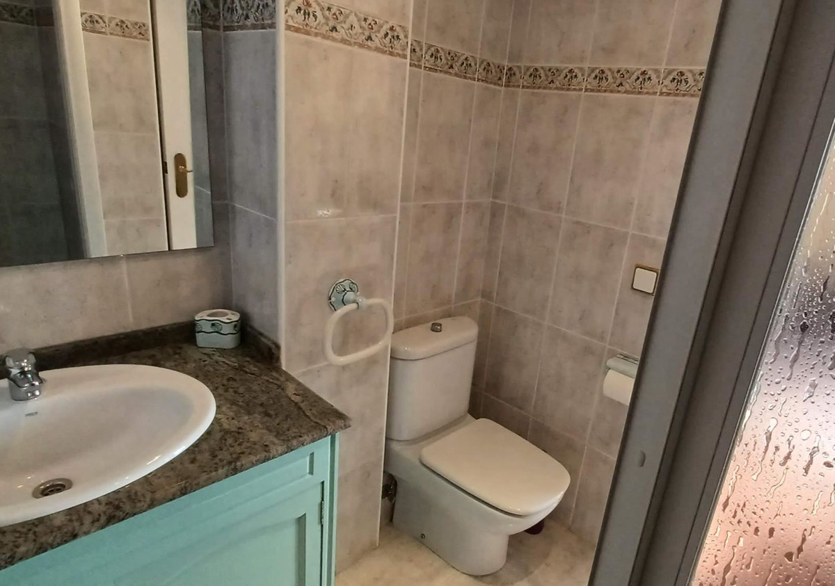 ShowFeedImage Apartment – Middle Floor Apartment in San Juan de Alicante