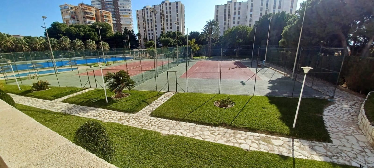 ShowFeedImage Apartment – Middle Floor Apartment in San Juan de Alicante