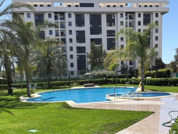 Apartment – Top Floor Apartment in San Juan de Alicante