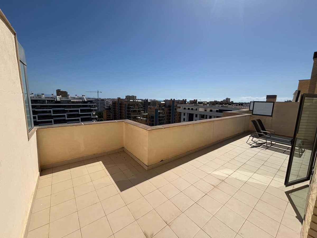 ShowFeedImage Apartment – Top Floor Apartment in San Juan de Alicante