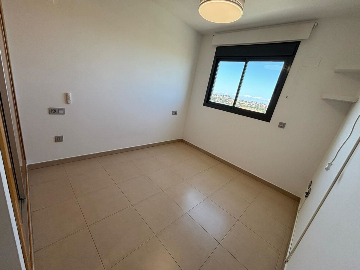 ShowFeedImage Apartment – Top Floor Apartment in San Juan de Alicante