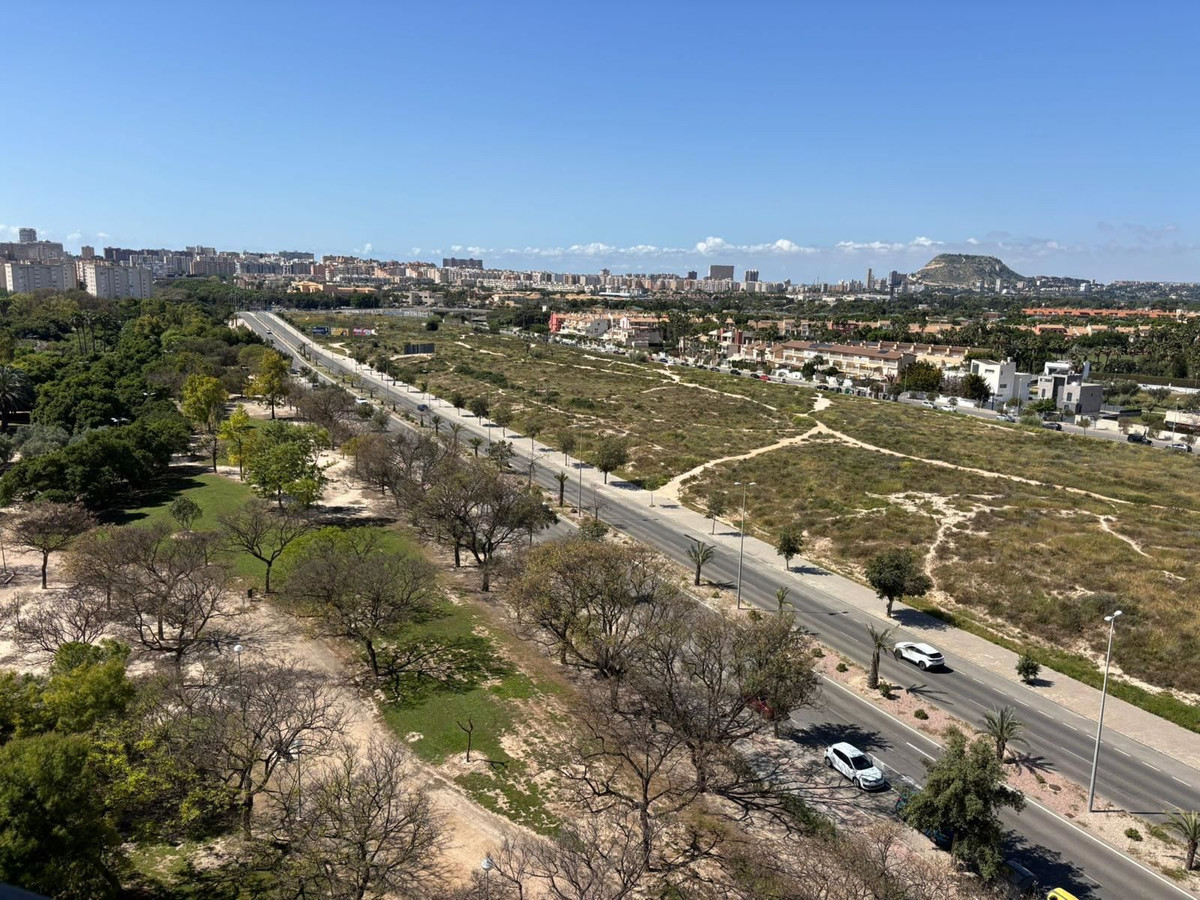 ShowFeedImage Apartment – Top Floor Apartment in San Juan de Alicante