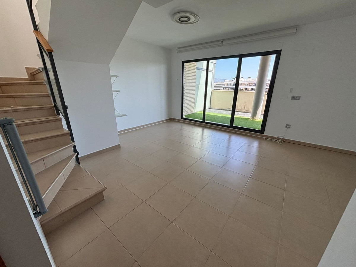ShowFeedImage Apartment – Top Floor Apartment in San Juan de Alicante