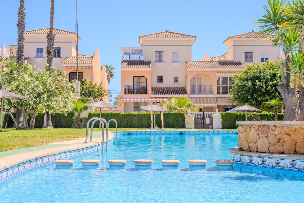 House – Townhouse in Orihuela