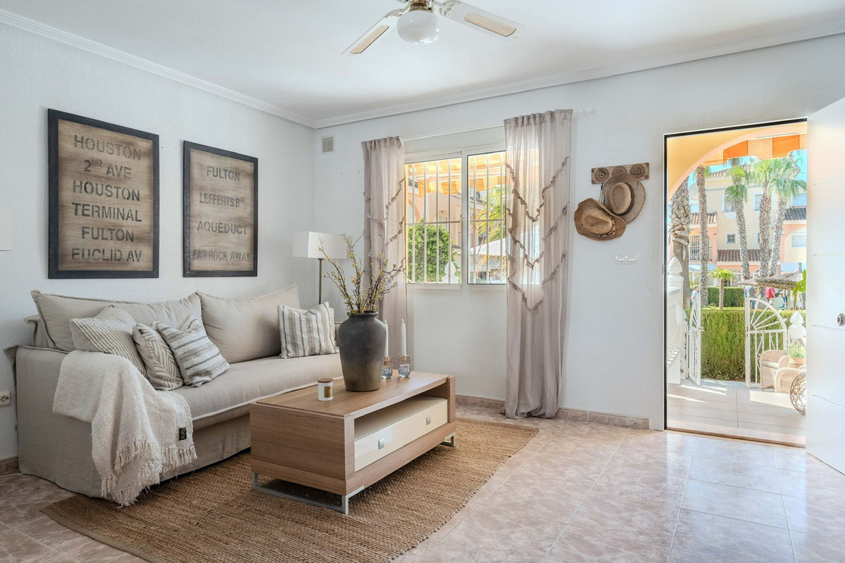House – Townhouse in Orihuela