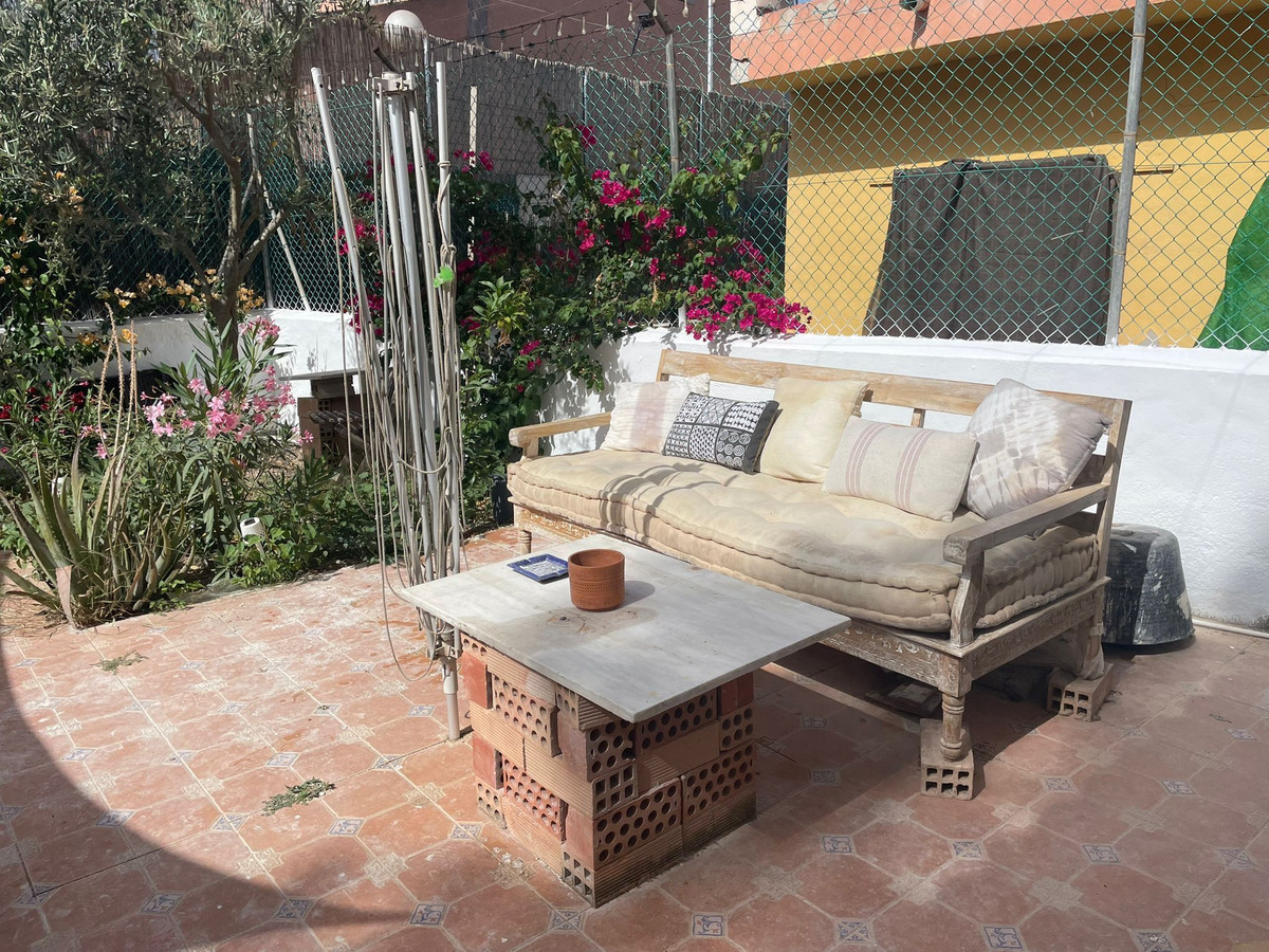 ShowFeedImage House – Detached Villa in Los Alcazares