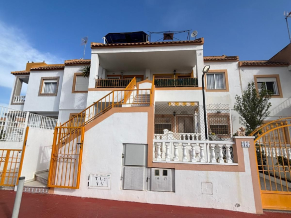 Apartment – Top Floor Apartment in Torrevieja