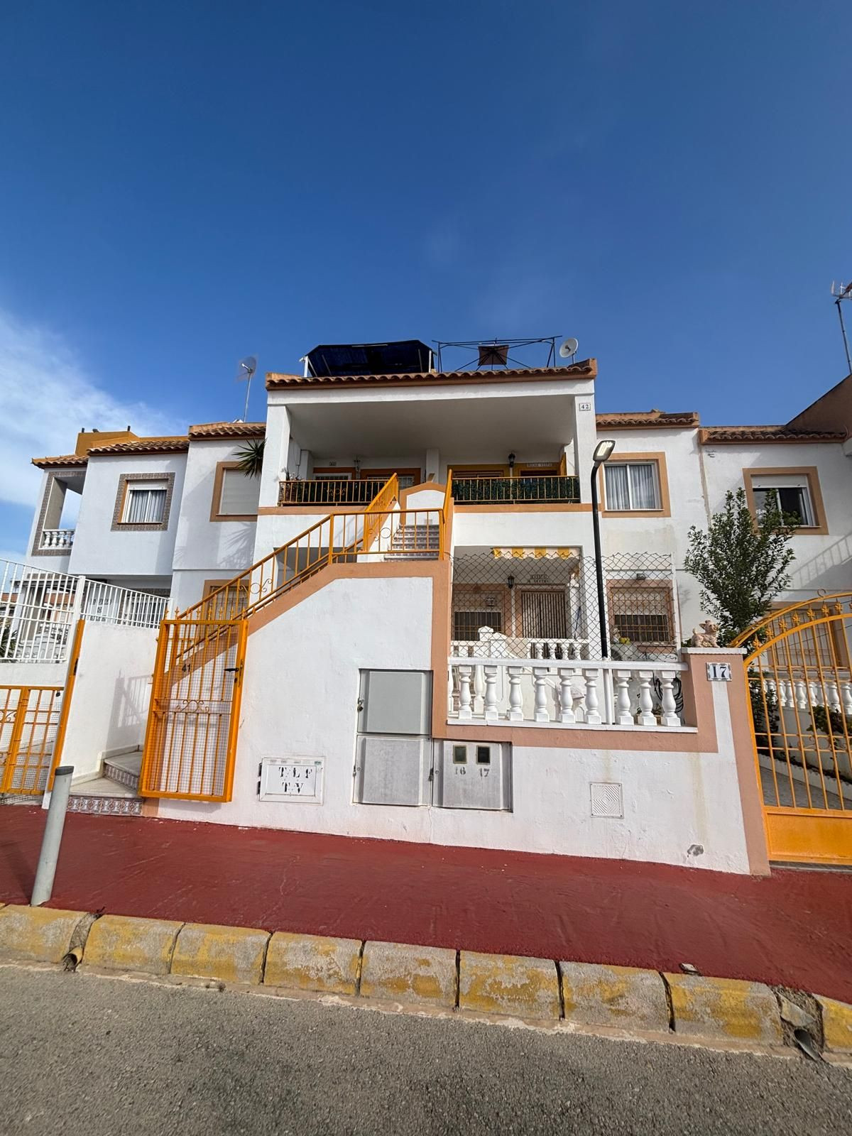 ShowFeedImage Apartment – Top Floor Apartment in Torrevieja