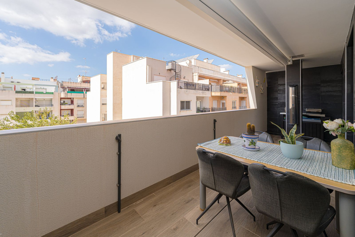 ShowFeedImage Apartment – Middle Floor Apartment in Formentera del Segura