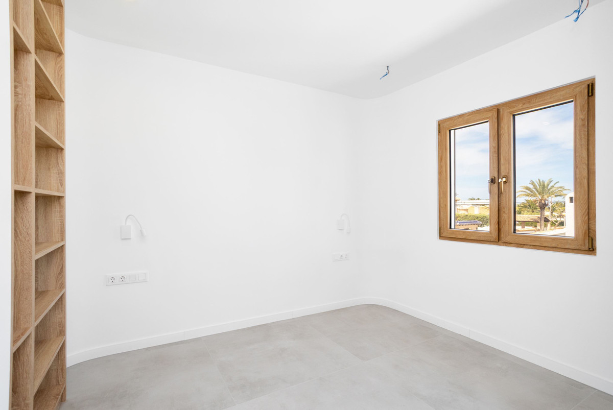 ShowFeedImage House – Detached Villa in Orihuela