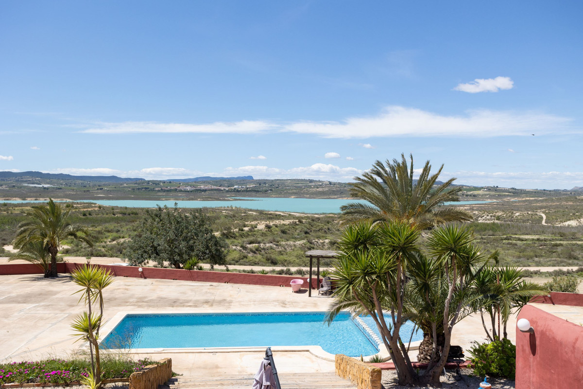 ShowFeedImage House – Detached Villa in San Miguel de Salinas
