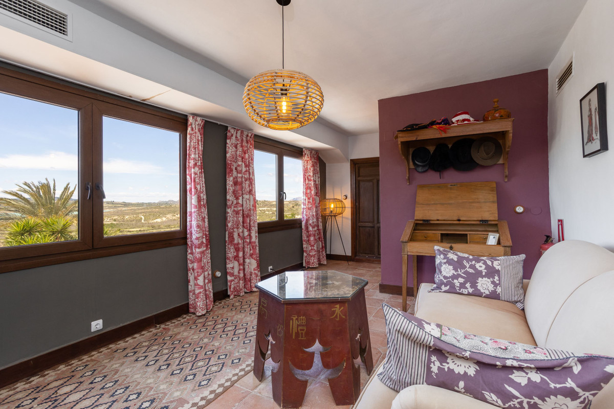 ShowFeedImage House – Detached Villa in San Miguel de Salinas