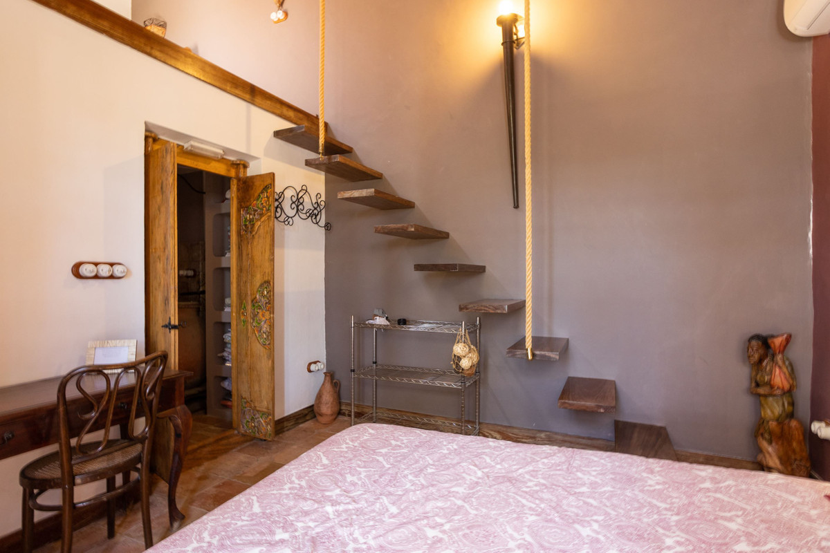 ShowFeedImage House – Detached Villa in San Miguel de Salinas