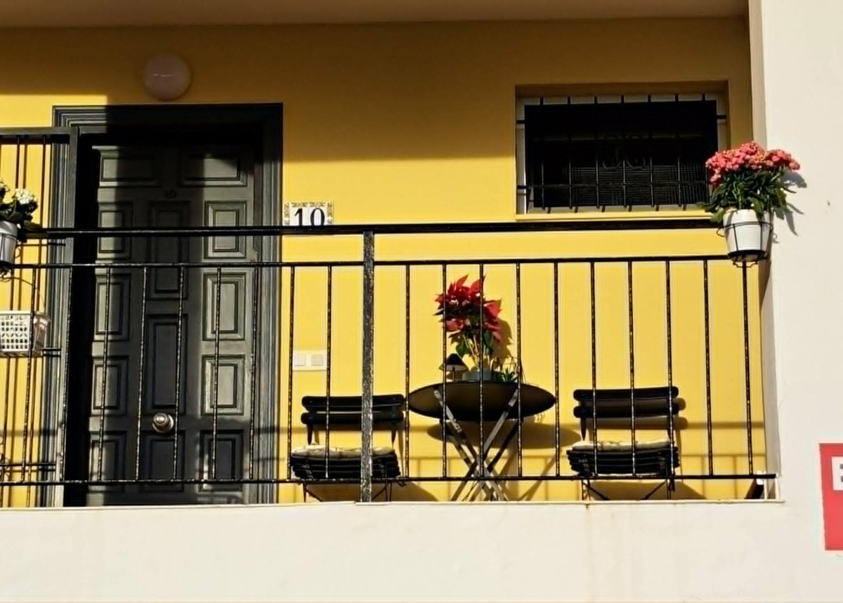 ShowFeedImage Apartment – Middle Floor Apartment in Torrevieja