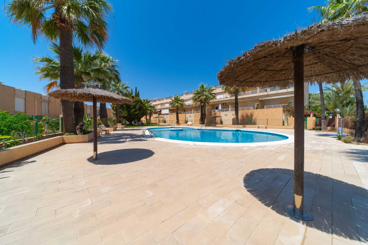 ShowFeedImage House – Townhouse in Orihuela