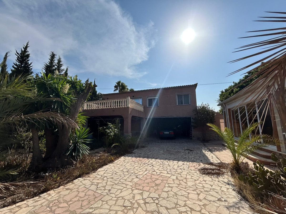 House – Detached Villa in San Fulgencio