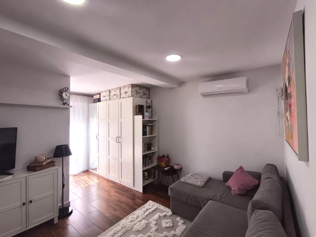 ShowFeedImage House – Bungalow in Torrevieja