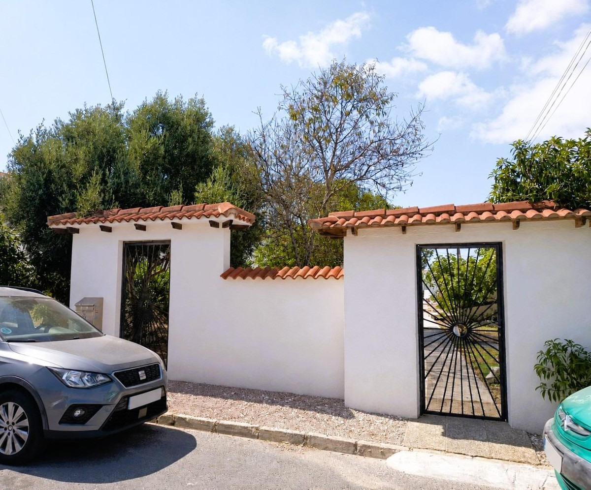 ShowFeedImage House – Bungalow in Torrevieja