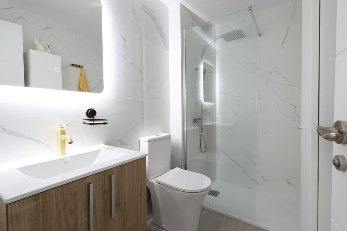ShowFeedImage House – Bungalow in Torrevieja