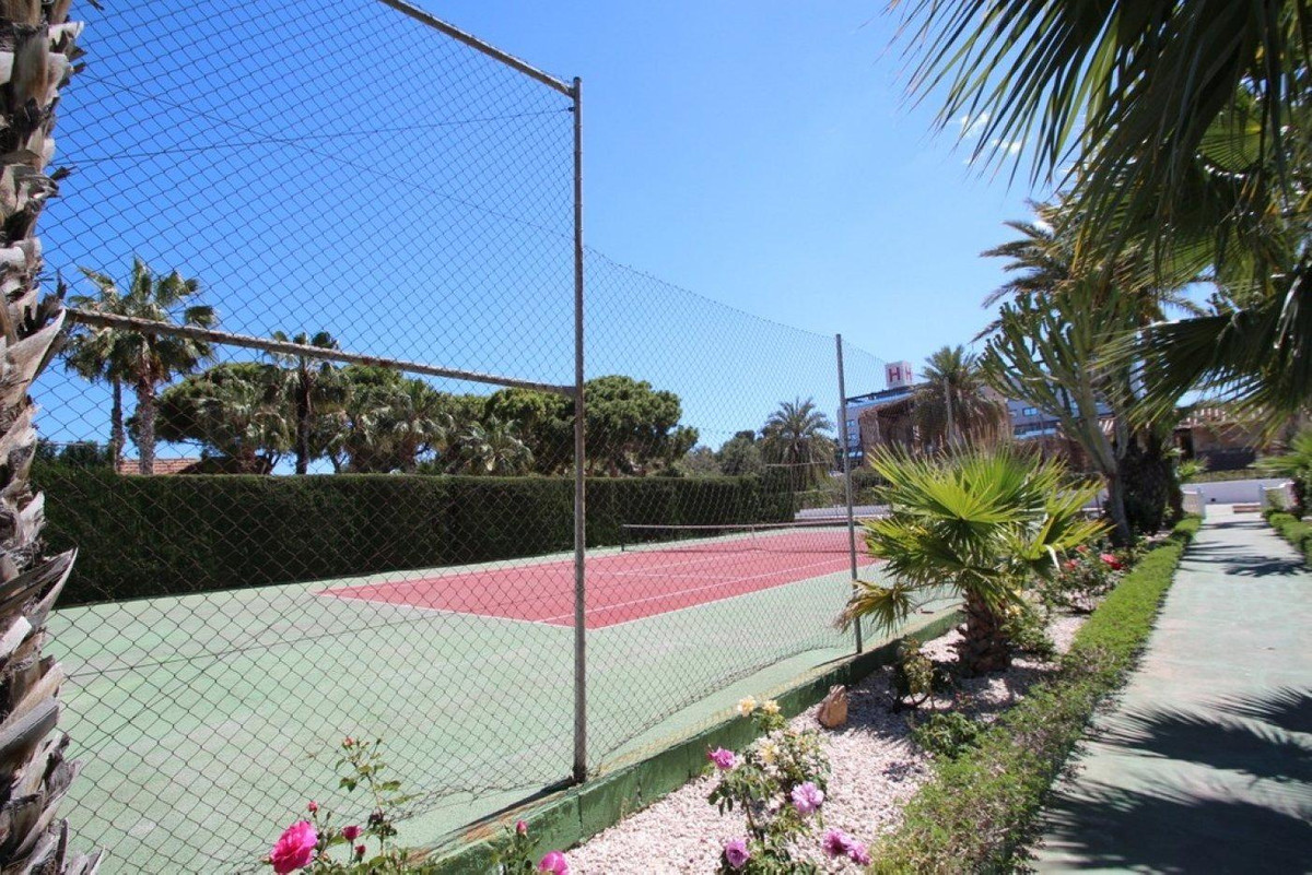 ShowFeedImage House – Bungalow in Torrevieja