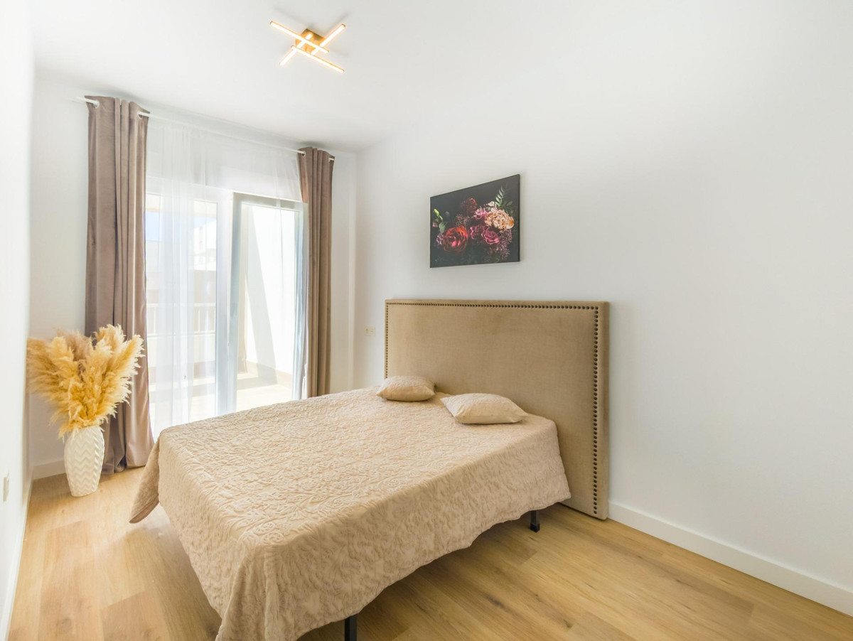 ShowFeedImage Apartment – Middle Floor Apartment in Torrevieja