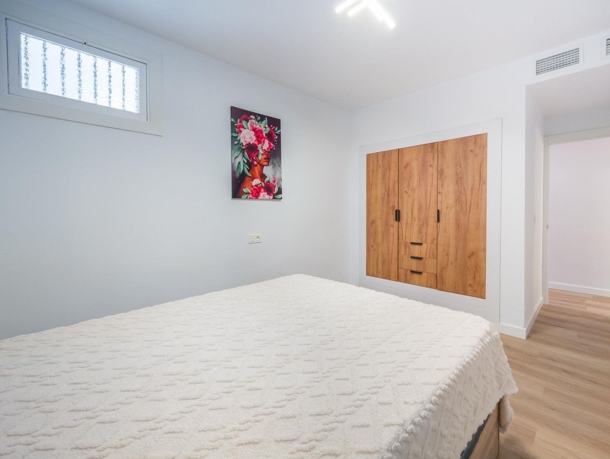 ShowFeedImage Apartment – Middle Floor Apartment in Torrevieja