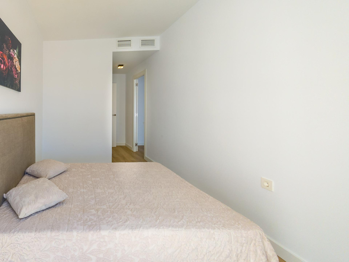 ShowFeedImage Apartment – Middle Floor Apartment in Torrevieja