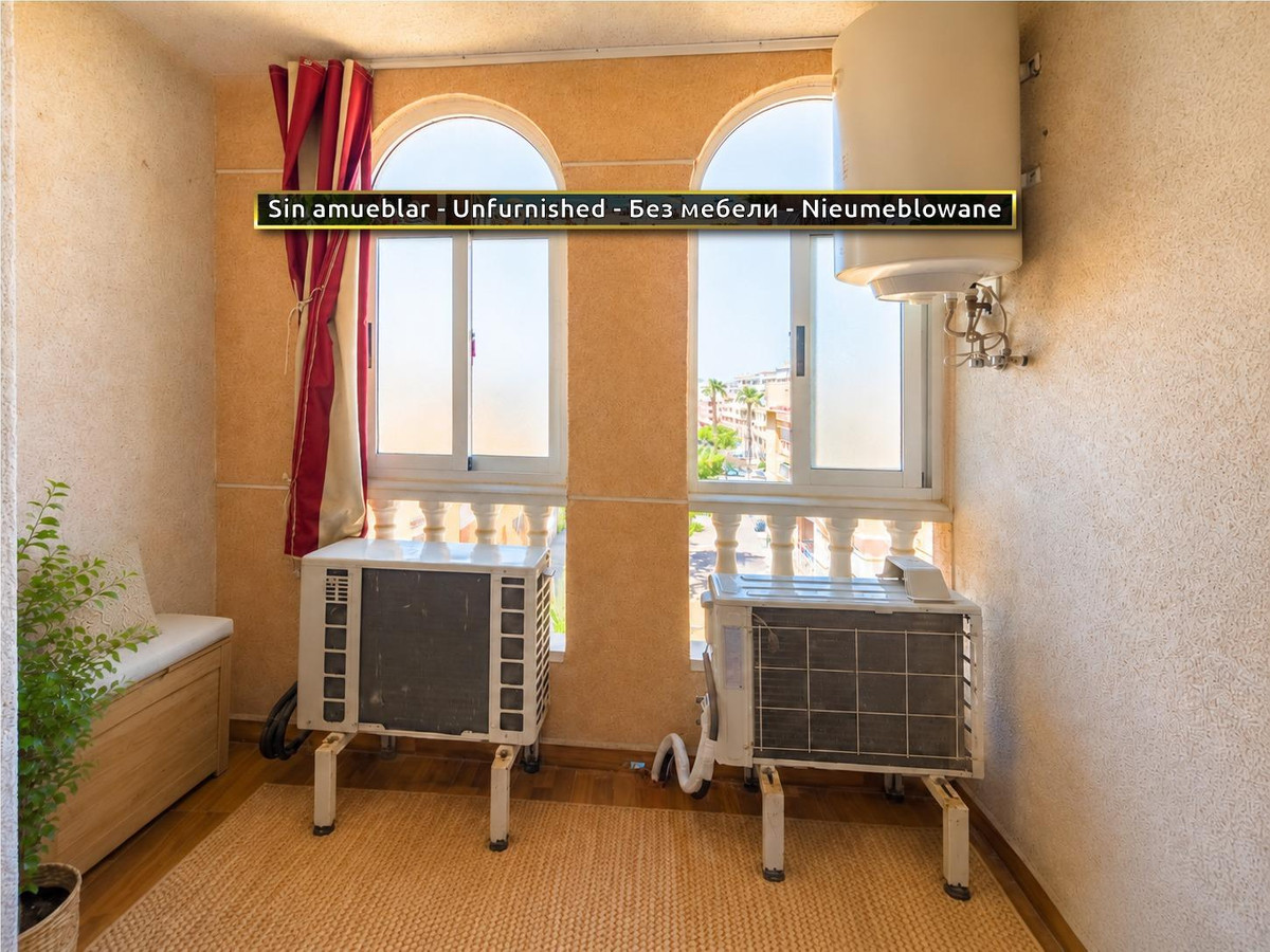 Apartment – Middle Floor Apartment in Alicante City