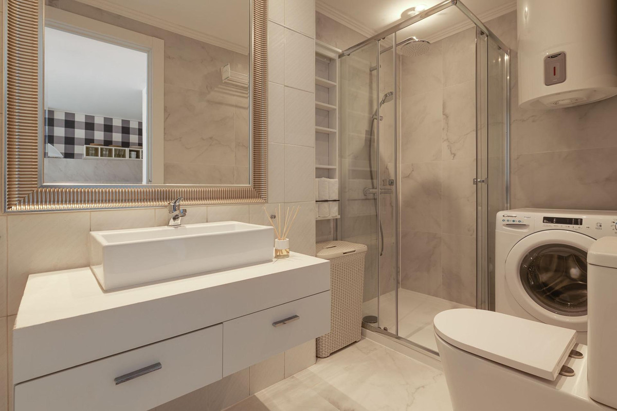 ShowFeedImage Apartment – Middle Floor Apartment in Benidorm