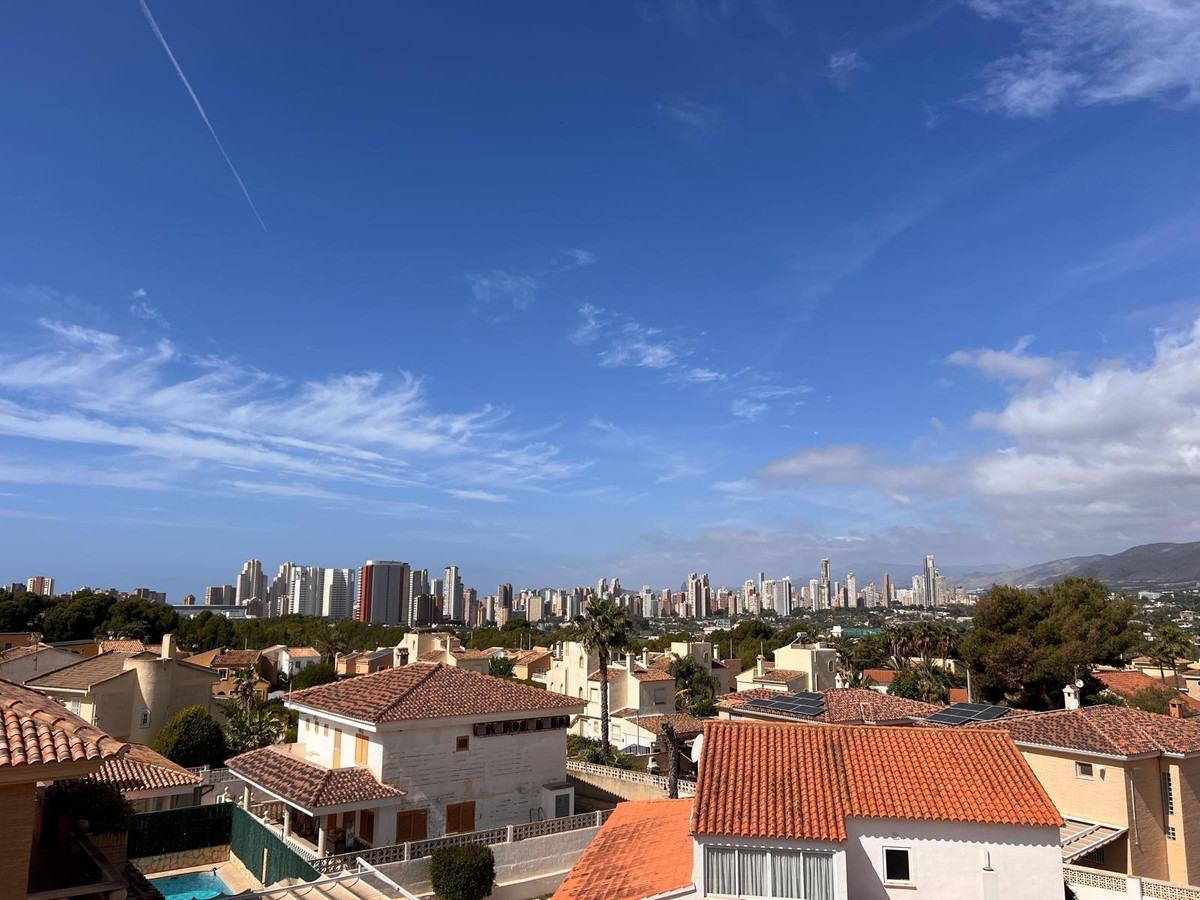 ShowFeedImage House – Bungalow in Benidorm