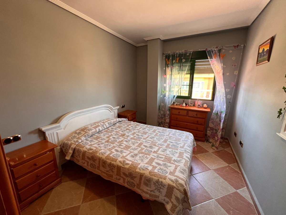 ShowFeedImage House – Bungalow in Benidorm