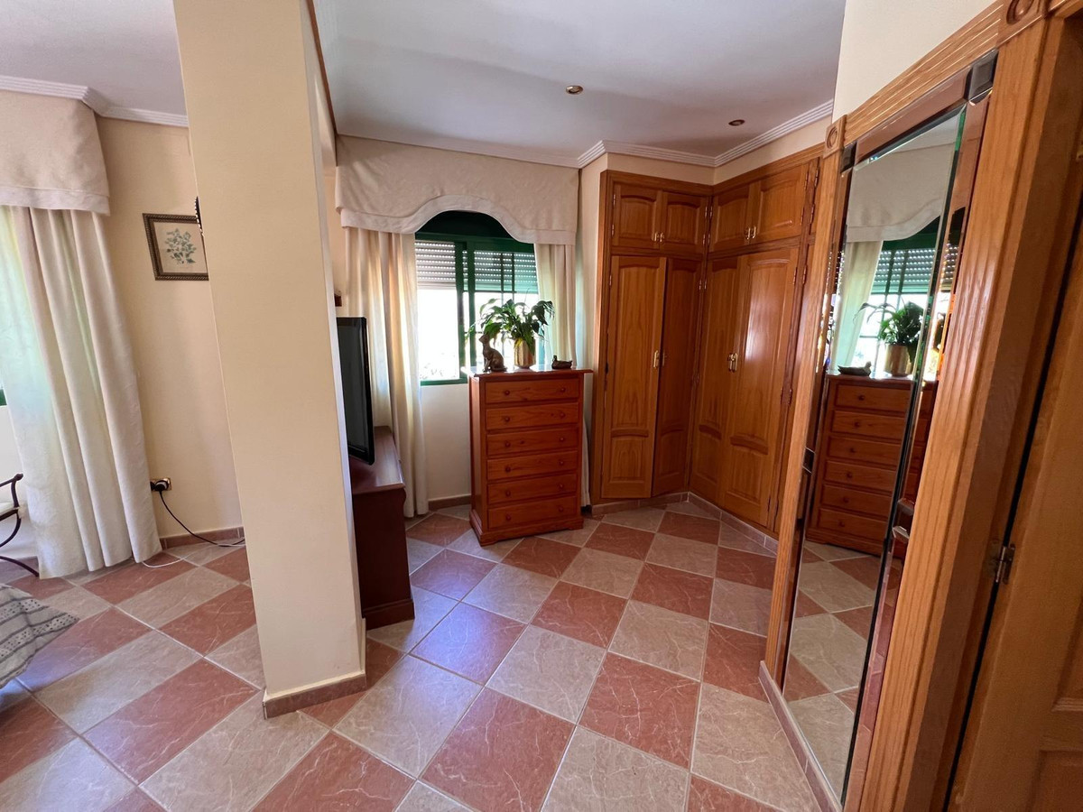 ShowFeedImage House – Bungalow in Benidorm