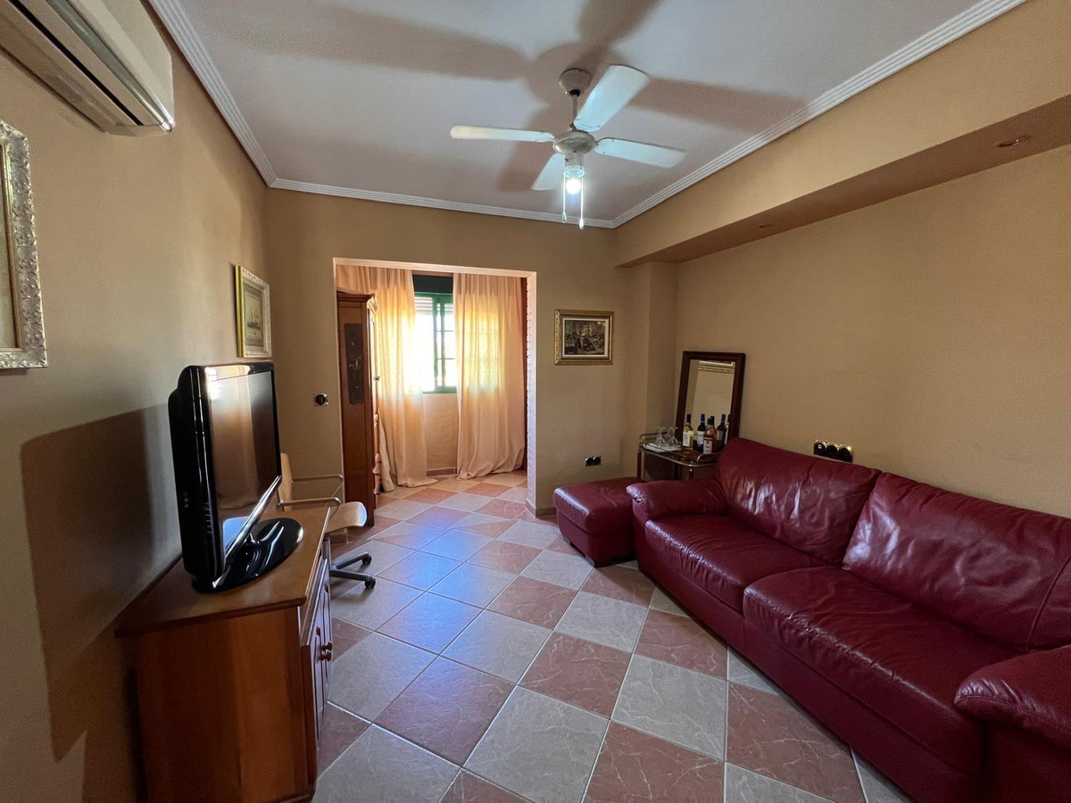 ShowFeedImage House – Bungalow in Benidorm