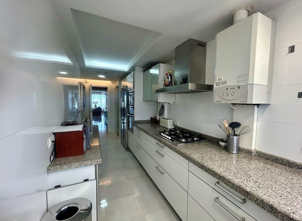 ShowFeedImage Apartment – Middle Floor Apartment in Benidorm