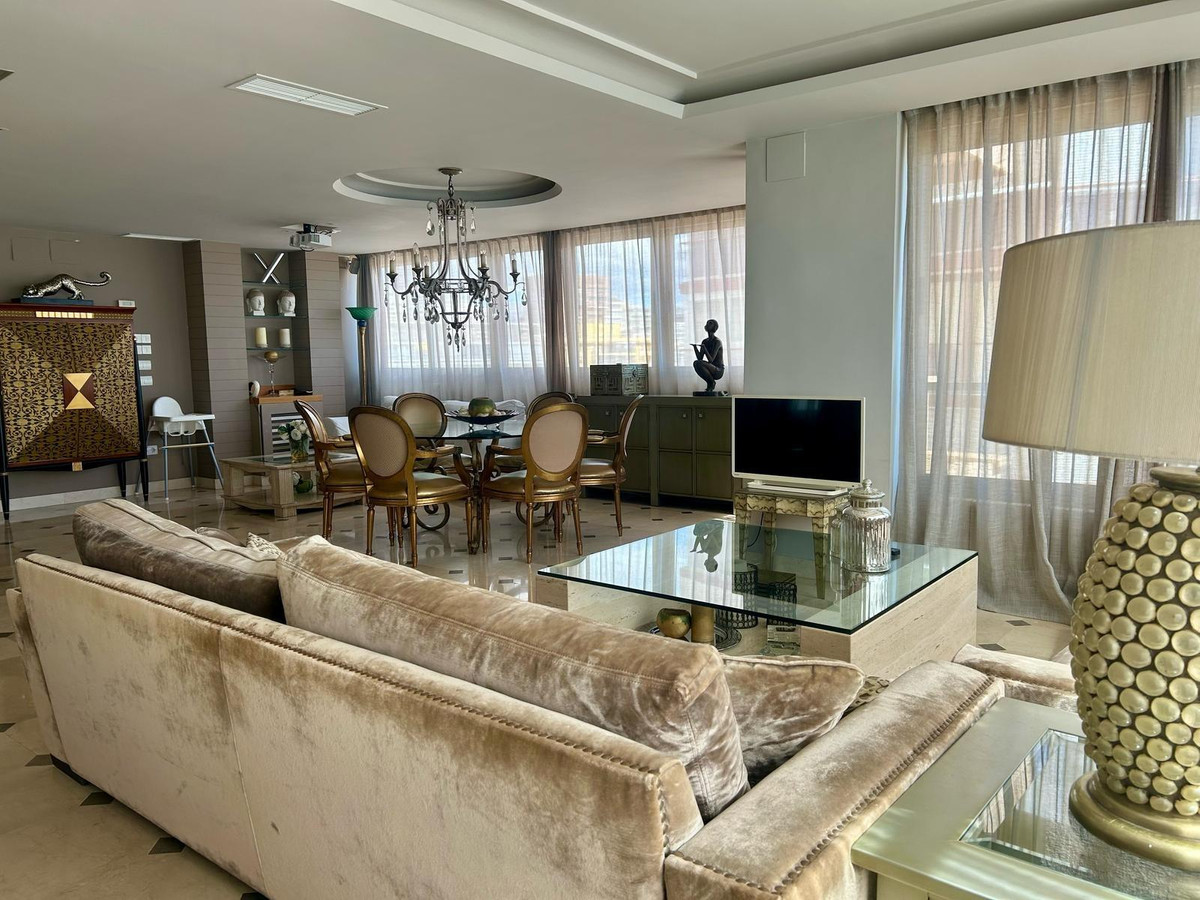 ShowFeedImage Apartment – Middle Floor Apartment in Benidorm