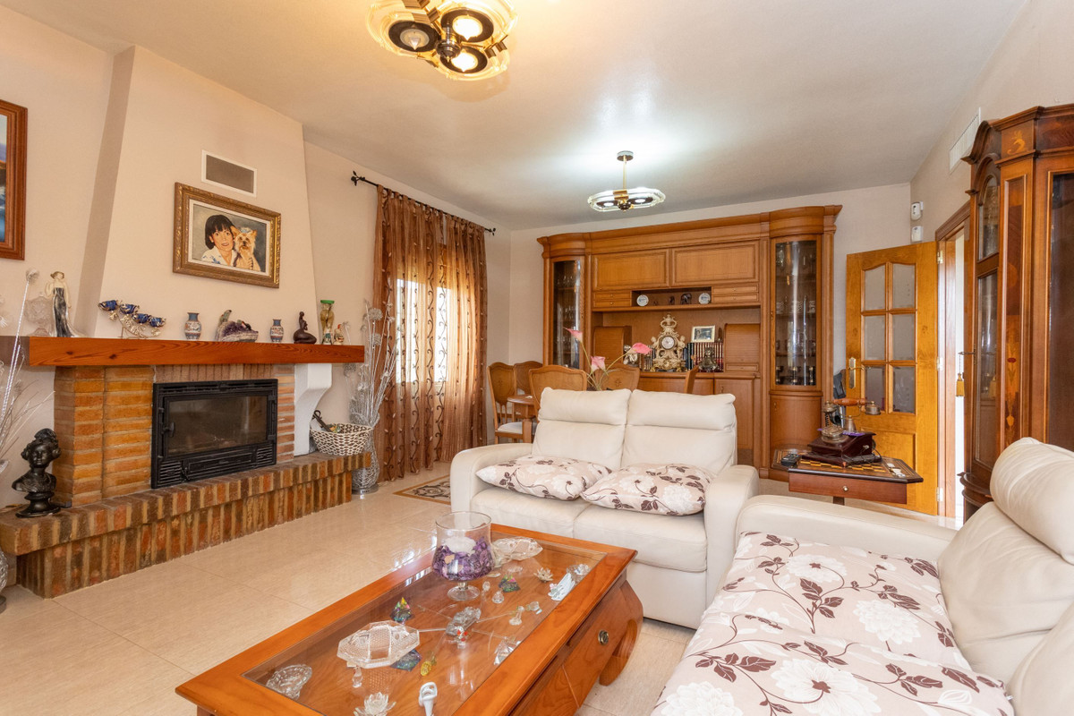 ShowFeedImage House – Detached Villa in Orihuela