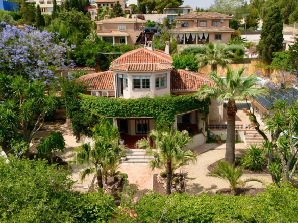 House – Bungalow in Alicante