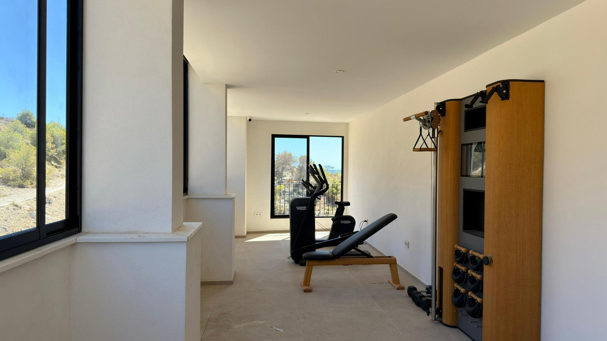 ShowFeedImage Apartment – Middle Floor Apartment in Villajoyosa