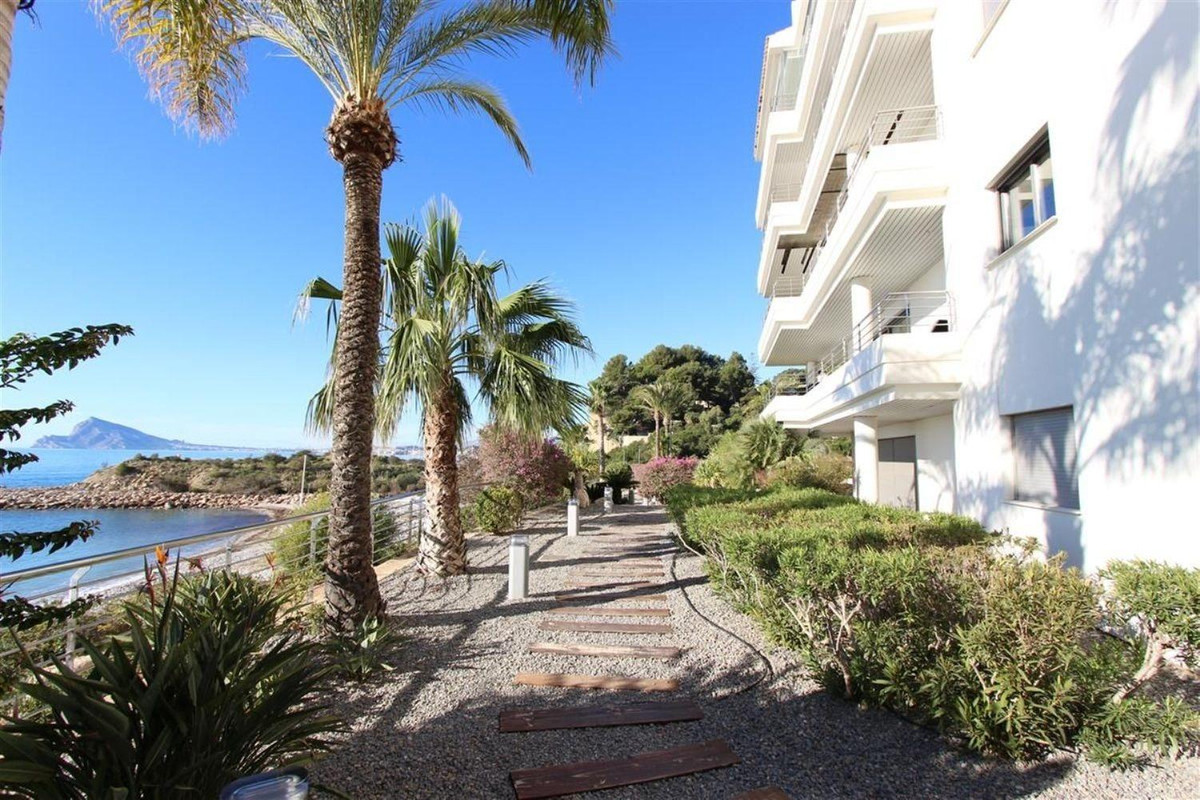 ShowFeedImage Apartment – Middle Floor Apartment in Altea