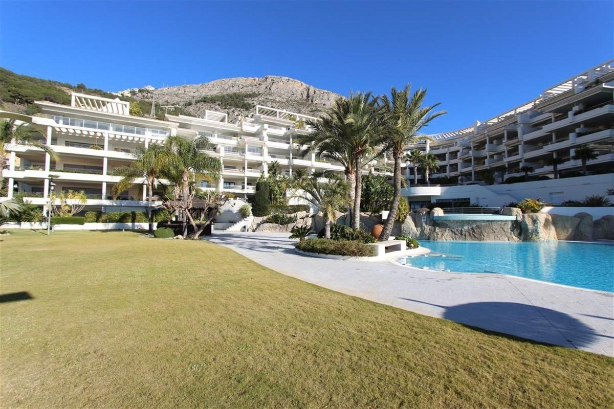 ShowFeedImage Apartment – Middle Floor Apartment in Altea