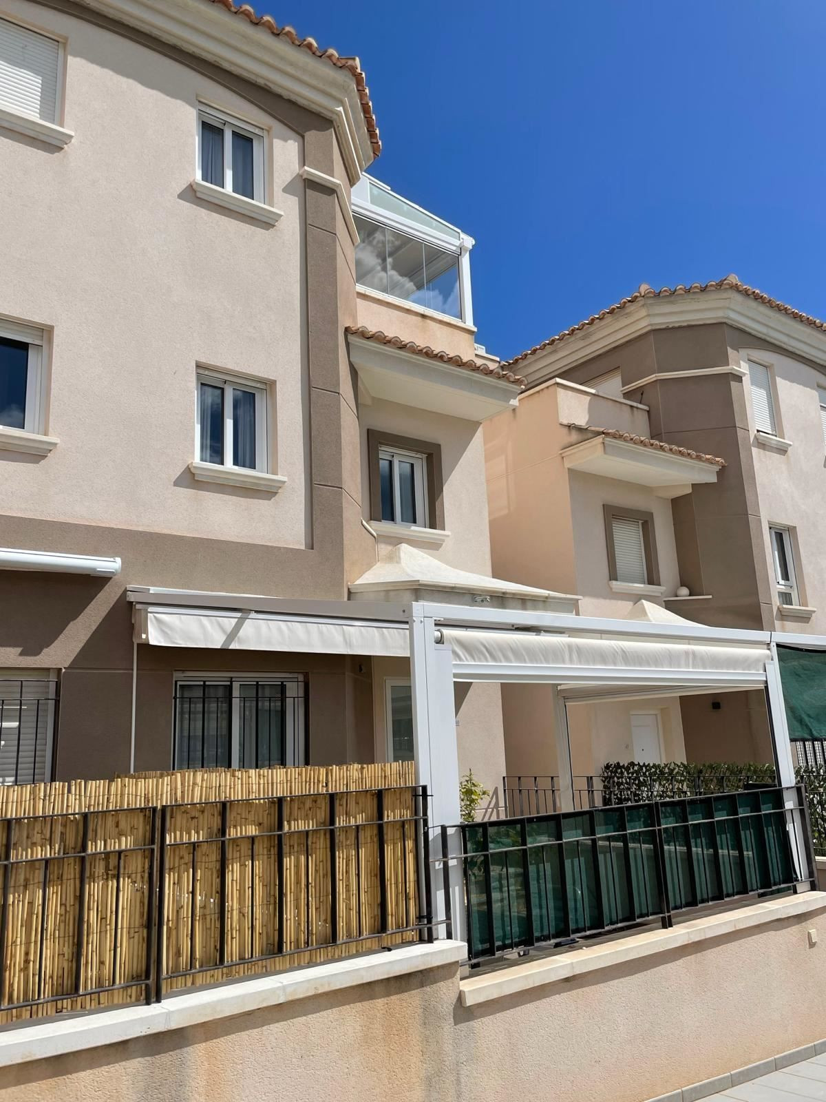 House – Townhouse in Santa Pola