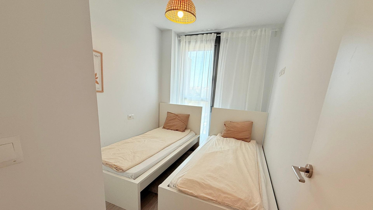 ShowFeedImage Apartment – Middle Floor Apartment in Denia