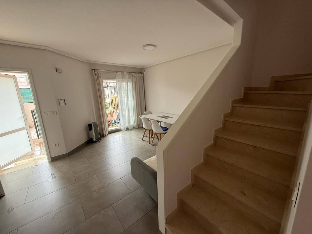 House – Townhouse in Santa Pola